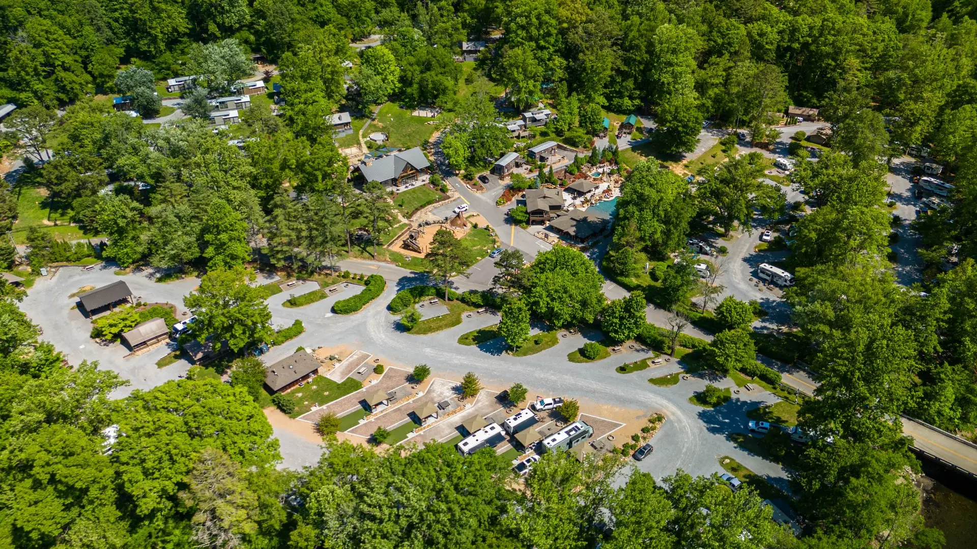 little arrow resort aerial